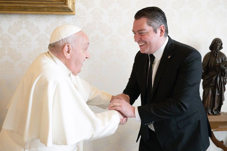El Papa y Martín Pérez en el Vaticano. El Papa y Martín Pérez en el Vaticano.
