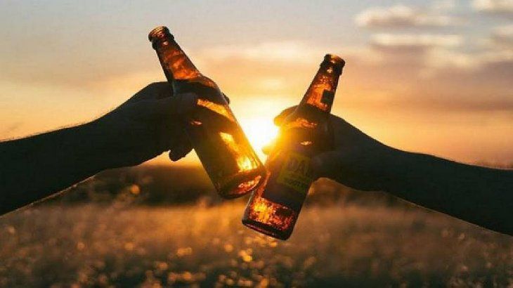 Del 1 de diciembre al 30 de abril, los comercios habilitados podrán vender bebidas alcohólicas entre las 10:00 y las 23:00. Del 1 de diciembre al 30 de abril, los comercios habilitados podrán vender bebidas alcohólicas entre las 10:00 y las 23:00.