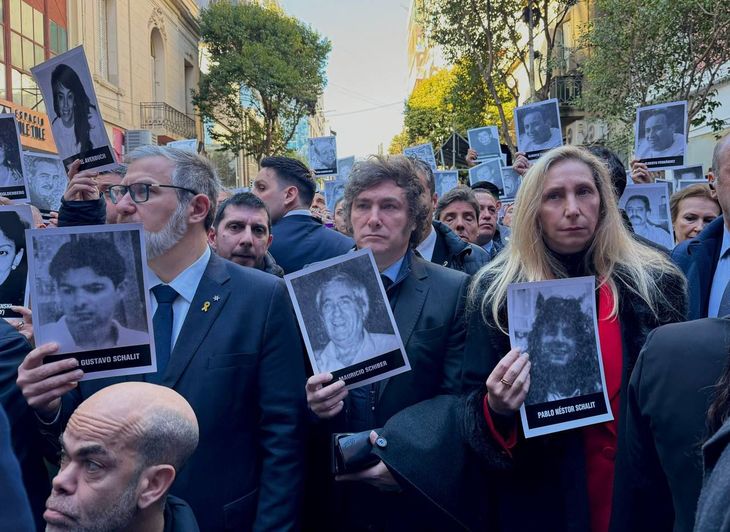 Javier Milei asistió al acto por el 30° aniversario del atentado a la AMIA.