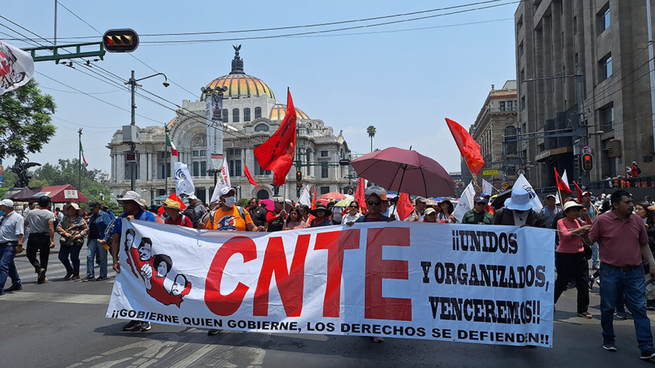 Nueva marcha de la CNTE en CDMX.