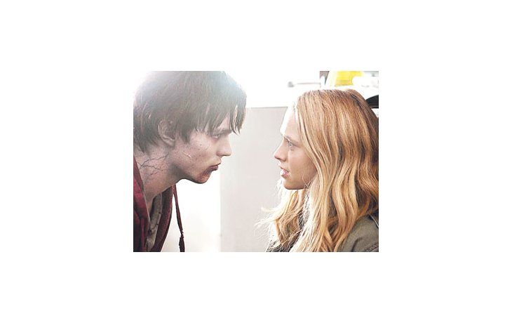 ámbito.com | Con atractivos guiños al género fantástico, elementos propios del terror y, sobre todo, buenos gags, “Mi novio es un zombie” es eficaz como comedia de terror adolescente.