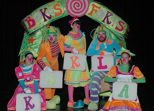 El Centro Cultural de la Cooperación Floreal Gorini presenta Circo Fokus Bokus