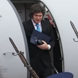 El mandatario libertario se dirigirá hacia la capital de Paraguay para firmar el tratado. El mandatario libertario se dirigirá hacia la capital de Paraguay para firmar el tratado.