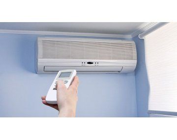 Las altas temperaturas impulsan el uso intensivo del aire acondicionado en los hogares. Las altas temperaturas impulsan el uso intensivo del aire acondicionado en los hogares.