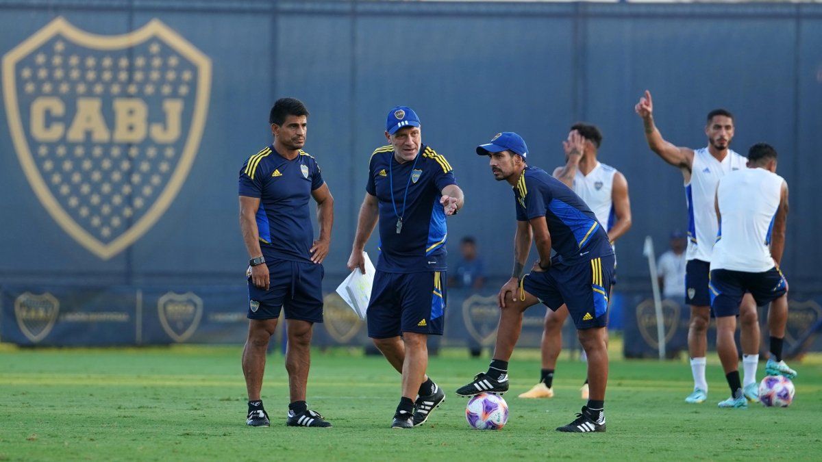 Hugo Ibarra appeals to talks with the squad to hold on to his position