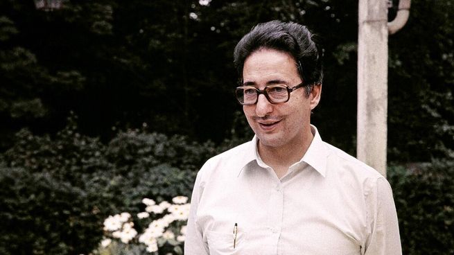 Murió el primer presidente de la República Islámica de Irán.jpg