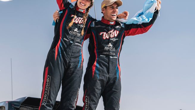 Nicolás Cavigliasso y Valentina Pertegarini, campeones de Challenger en el Rally Dakar 2025.