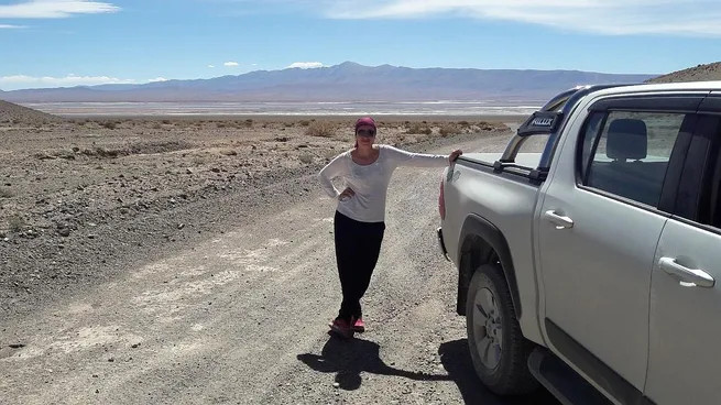 La geóloga Romina López Steinmetz presentó un donde se vierte toda la información sobre los proyectos de litio en Salmuera, a través de 56 salares y lagunas salinas en los Andes del noroeste de Argentina.