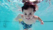 Las vacaciones de verano son sinónimo de colonias y piletas de natación.