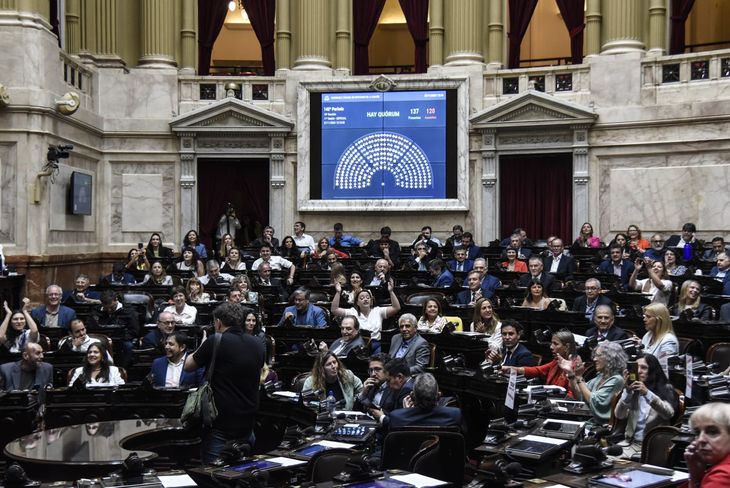 La oposición celebró haber alcanzado el quórum en Diputados. 