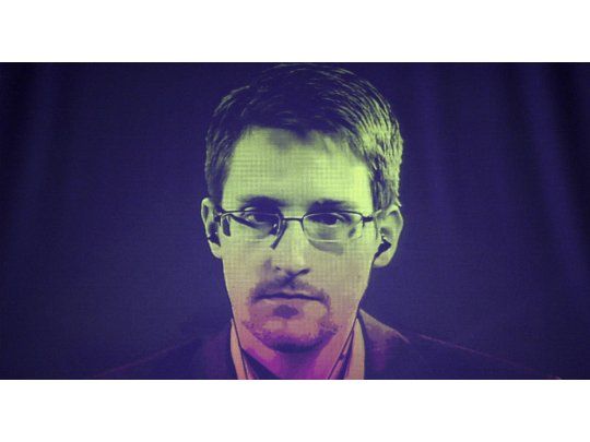 Luego del triunfo de Trump, Snowden exigió verdaderos cambios en espionaje de EEUU