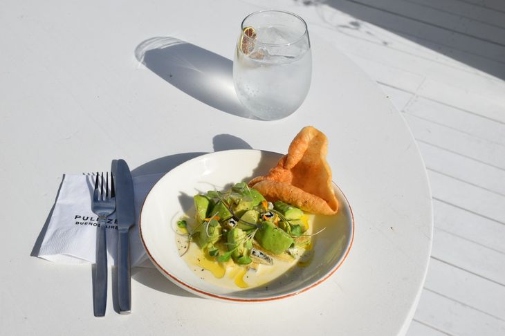 Visit Sky Bar, ubicado en Maipú 907, piso 13 Hotel Pulitzer Buenos Aires, Retiro. Visit Sky Bar, ubicado en Maipú 907, piso 13 Hotel Pulitzer Buenos Aires, Retiro.