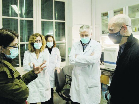 Recorrida. Horacio Rodríguez Larreta supervisó la actividad en el Hospital Muñiz de la Ciudad.