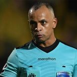 Wilton Sampaio lleva 15 años de trayectoria profesional en el arbitraje. Wilton Sampaio lleva 15 años de trayectoria profesional en el arbitraje.