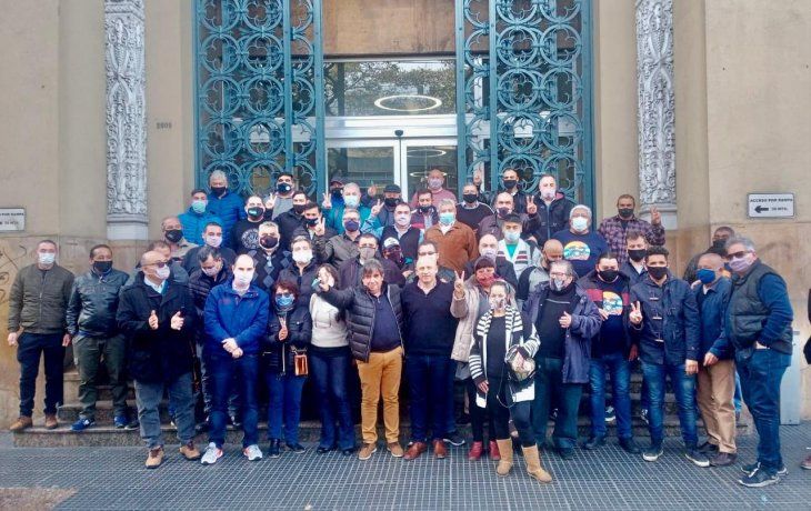 Municipales de Vicente López impulsan un plebiscito para que la obra social IOMA no sea obligatoria.