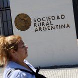 El sistema de registros genealógicos se utiliza para la certificación y trazabilidad de animales. El sistema de registros genealógicos se utiliza para la certificación y trazabilidad de animales.