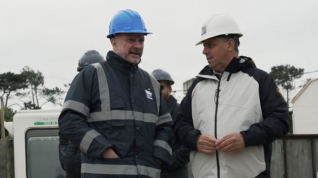 Giuseppe Cipriani recorriendo las obras en el exhotel San Rafael.