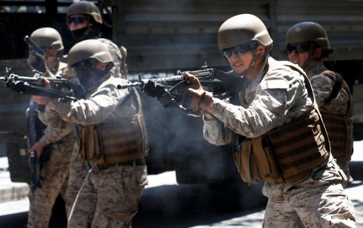 La militarización del país fue ordenada por el presidente Sebastián Piñera.