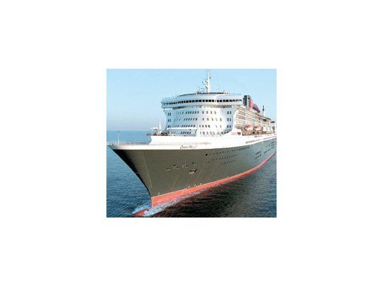 El crucero más caro, más alto y más ancho del mundo, que hasta tiene un planetario, recorrerá las costas argentinas dos veces durante 2006, en un periplo de la costa Este a la costa Oeste de los Estados Unidos.