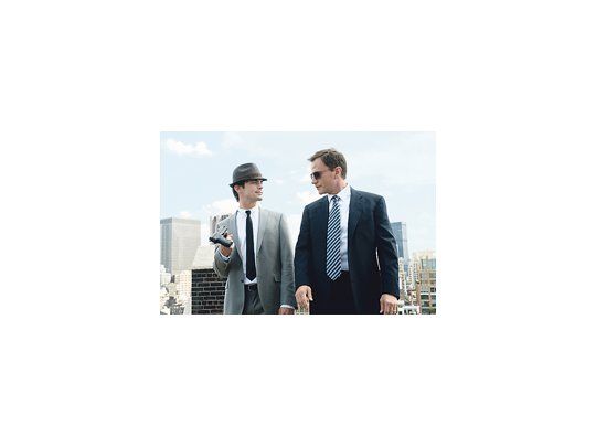 WHITE COLLAR