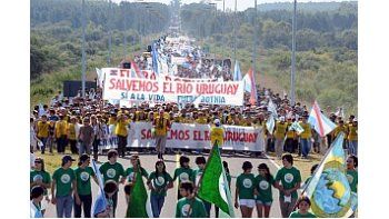 Por mantener una relación nos entregaron a las consecuencias de la contaminación