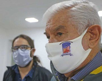 El gremialista petrolero y ex senador nacional por Neuquén presentó un amparo judicial para evitar el ingreso de chilenos a la Argentina en medio de la pandemia.  