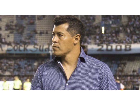 Almirón habló sobre la presencia de Osvaldo en Boca y aseguró que Lanús no firma el empate, pese a defender la punta ante los de la Ribera.