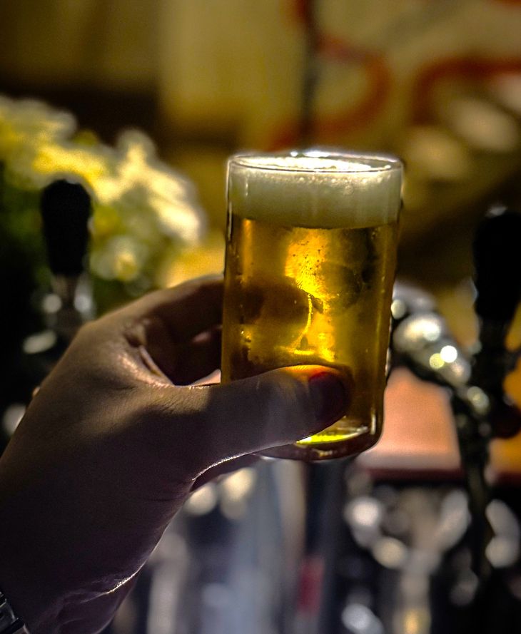 Entre sus destacados, la Premium Lager rubia y la West Coast IPA con lúpulos americanos.