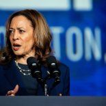 Kamala Harris habló sobre una posible candidatura en 2028 durante un evento en Nueva York, donde también lanzó críticas a Donald Trump. Kamala Harris habló sobre una posible candidatura en 2028 durante un evento en Nueva York, donde también lanzó críticas a Donald Trump.