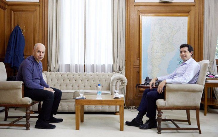 Horacio Rodríguez Larreta y Eduardo Wado de Pedro en un encuentro en 2020.