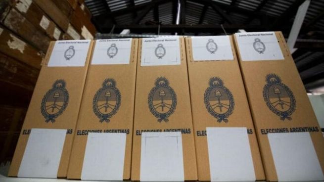 A un mes de las elecciones legislativas, los sondeos no muestran las mejores cifras para el oficialismo.&nbsp;
