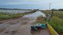 Cuando las zonas inundadas de la provincia de Buenos Aires comenzaban a recuperarse, las precipitaciones del fin de semana volvieron a castigar los campos. Cuando las zonas inundadas de la provincia de Buenos Aires comenzaban a recuperarse, las precipitaciones del fin de semana volvieron a castigar los campos.