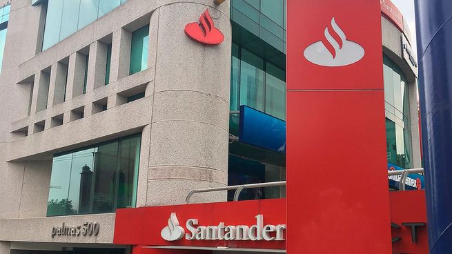 Santander México anuncia noticia para 264 sucursales.