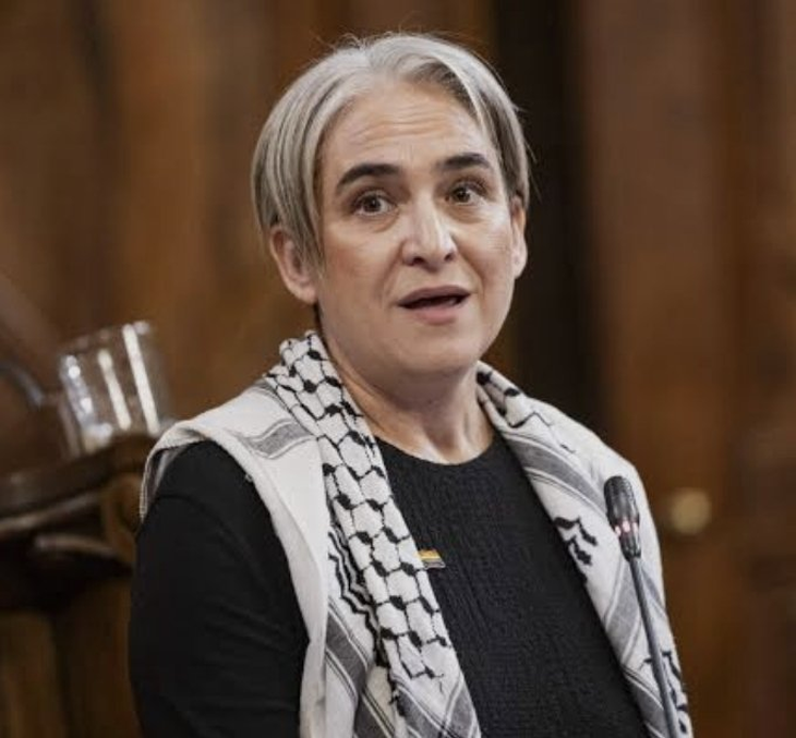Ada Colau del Frente Amplio. Ada Colau del Frente Amplio.