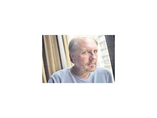 Veronese: “Es una obra muy humana que excede ampliamente el tema del trasplante de órganos. Además, tiene humor y me generó muchas preguntas, como ‘La última sesión de Freud’ donde se discutía la existencia o no de Dios, sin inclinarse hacia uno u otro lado”.