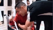 Cristiano Ronaldo y el abrazo a&nbsp;Fatemeh Hamami&nbsp;en Irán.