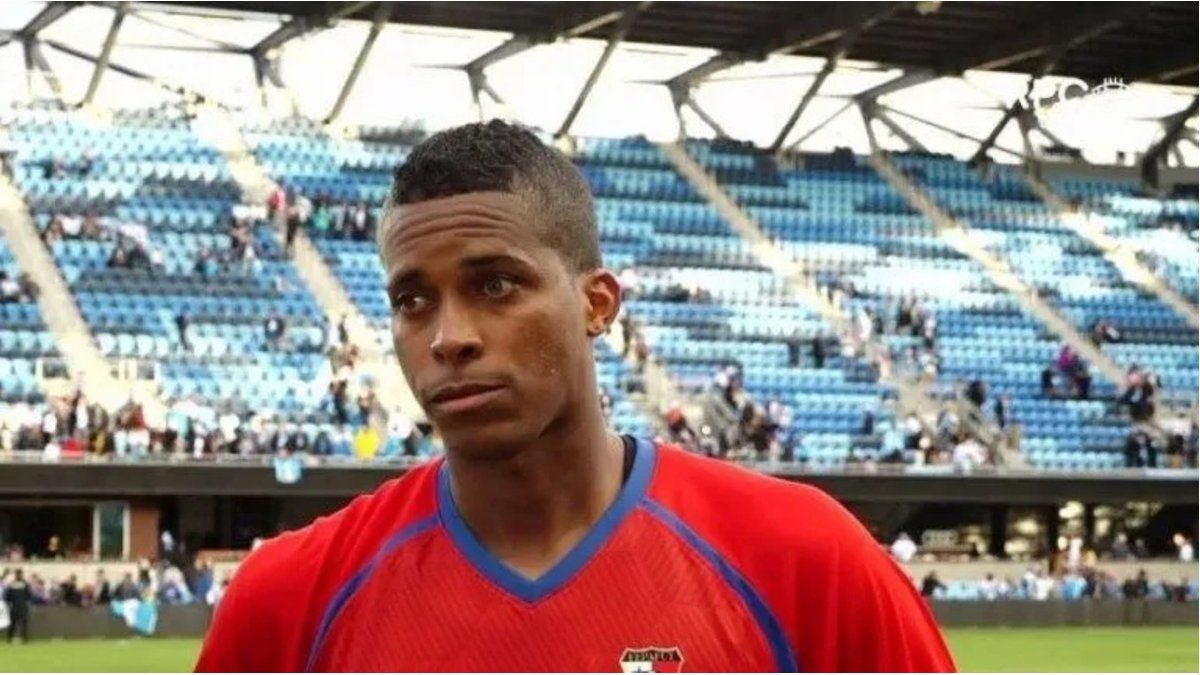 He was at the celebrations of the Argentine National Team at the Monumental and died in the middle of a shootout