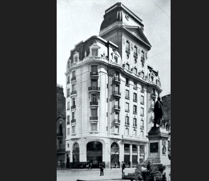 El edificio al poco tiempo de inaugurarse, era otra Buenos Aires (Foto Gentileza: Estudio INFILL) El edificio al poco tiempo de inaugurarse, era otra Buenos Aires (Foto Gentileza: Estudio INFILL)