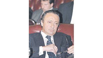 Carlos Bettini, embajador argentino en España, fue convocado a Buenos Aires en un clima tenso de las relaciones por la demora en la renegociación de los contratos de servicios privatizados a capitales de ese país.