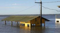 La Prefectura Naval Argentina comunicó que el nivel del río en las costas del puerto superó la barrera de los 6,5 metros.