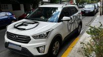 viral: les estacionaron los autos en las entradas de sus garajes, enfurecieron y fueron aplaudidos