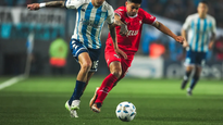 Racing e Independiente no se sacan diferencias en el Cilindro de Avellaneda.