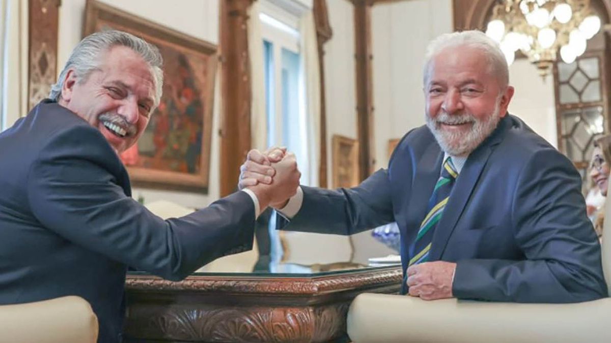 Tras victoria de Lula, Alberto Fernández pidió "extender el trabajo en común con López Obrador"