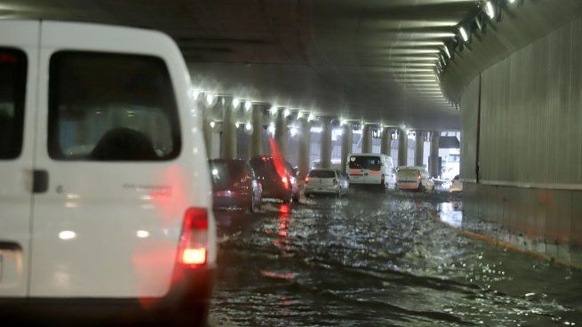 La tormenta de Santa Rosa es un fenómeno meteorológico que produce fuertes lluvias y vientos.&nbsp;