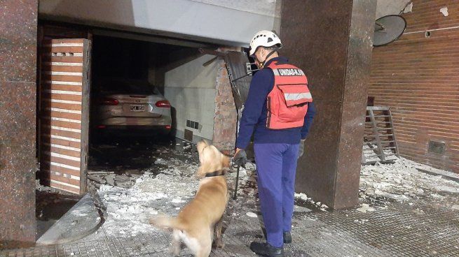 No se registraron heridos, aunque sí 70 vecinos tuvieron que ser rescatados. 