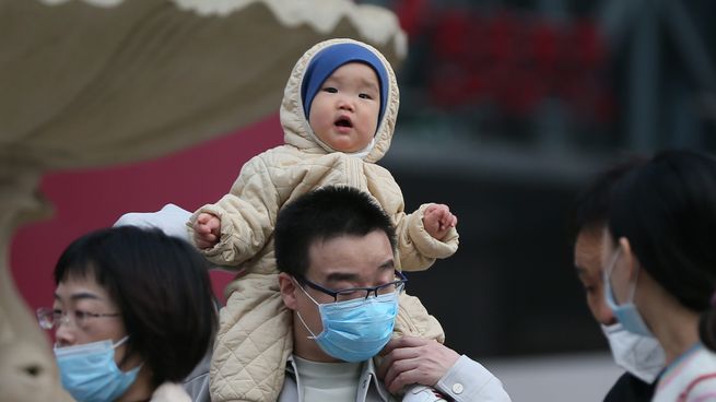En mayo, China autorizó a las parejas a tener tres hijos en busca de frenar el envejecimiento poblacional.
