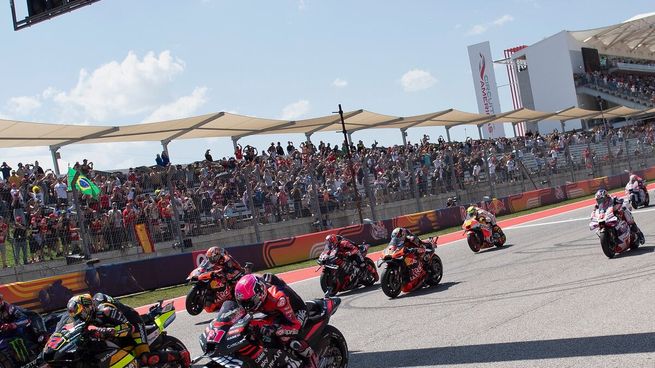 Pese a que BMW no descarta mantenerse en la competición gestionada por Dorna, el corto calendario y la falta de exposición de marca pueden ser determinantes para poner el foco en MotoGP.