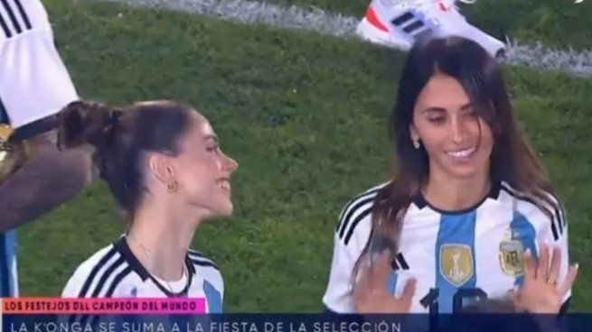 Tini Stoessel and Antonella, together at the celebrations of the Argentine National Team