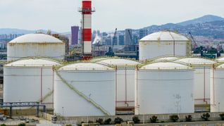 Los gobiernos ya toman medidas para amortiguar el impacto, que el FMI ya advirtió que puede traer serias consecuencias para la inflación mundial. Los gobiernos ya toman medidas para amortiguar el impacto, que el FMI ya advirtió que puede traer serias consecuencias para la inflación mundial.