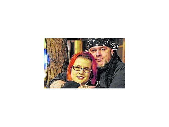 La pareja del escándalo.